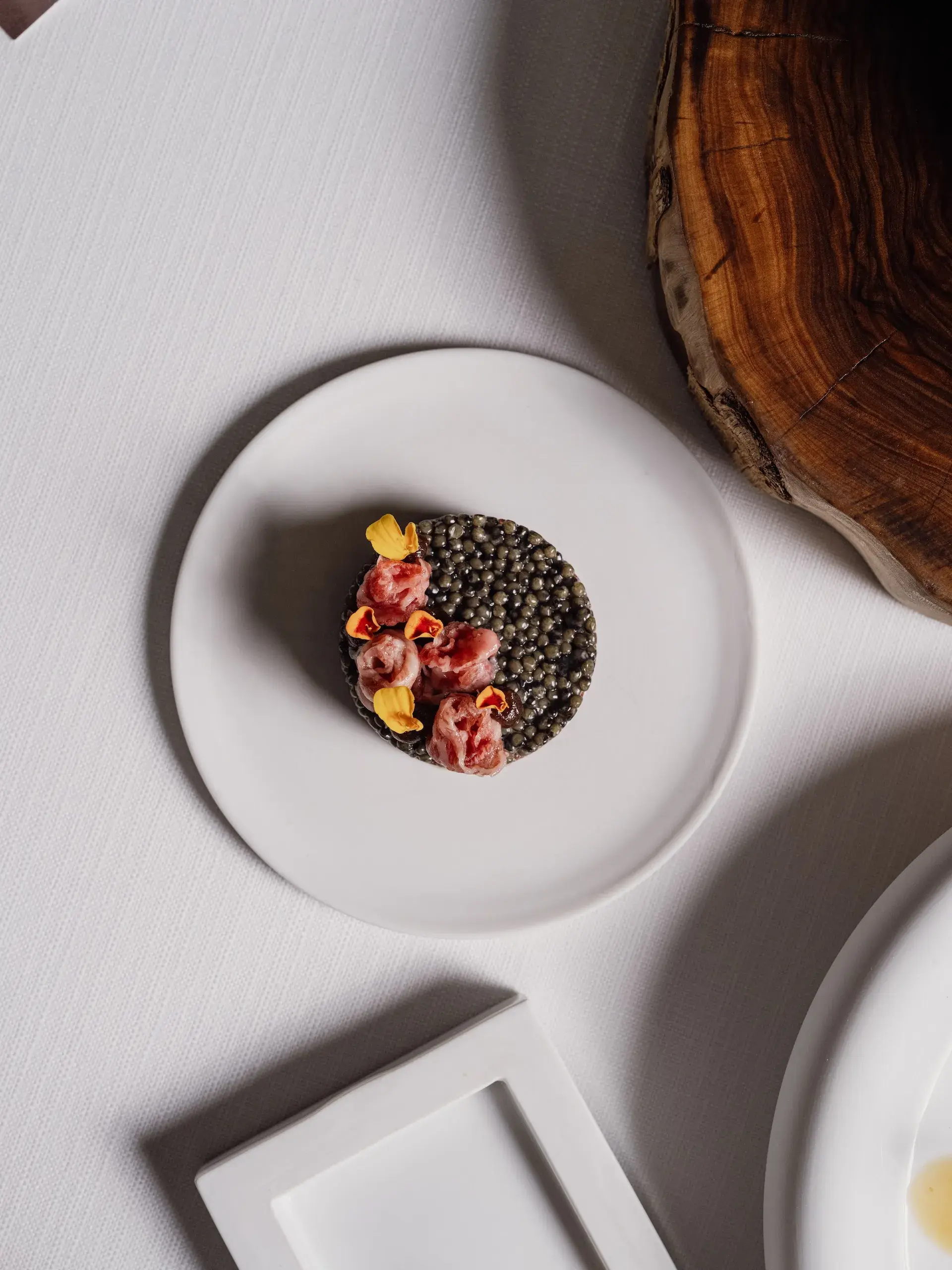 Restaurant GEM photo food caviar